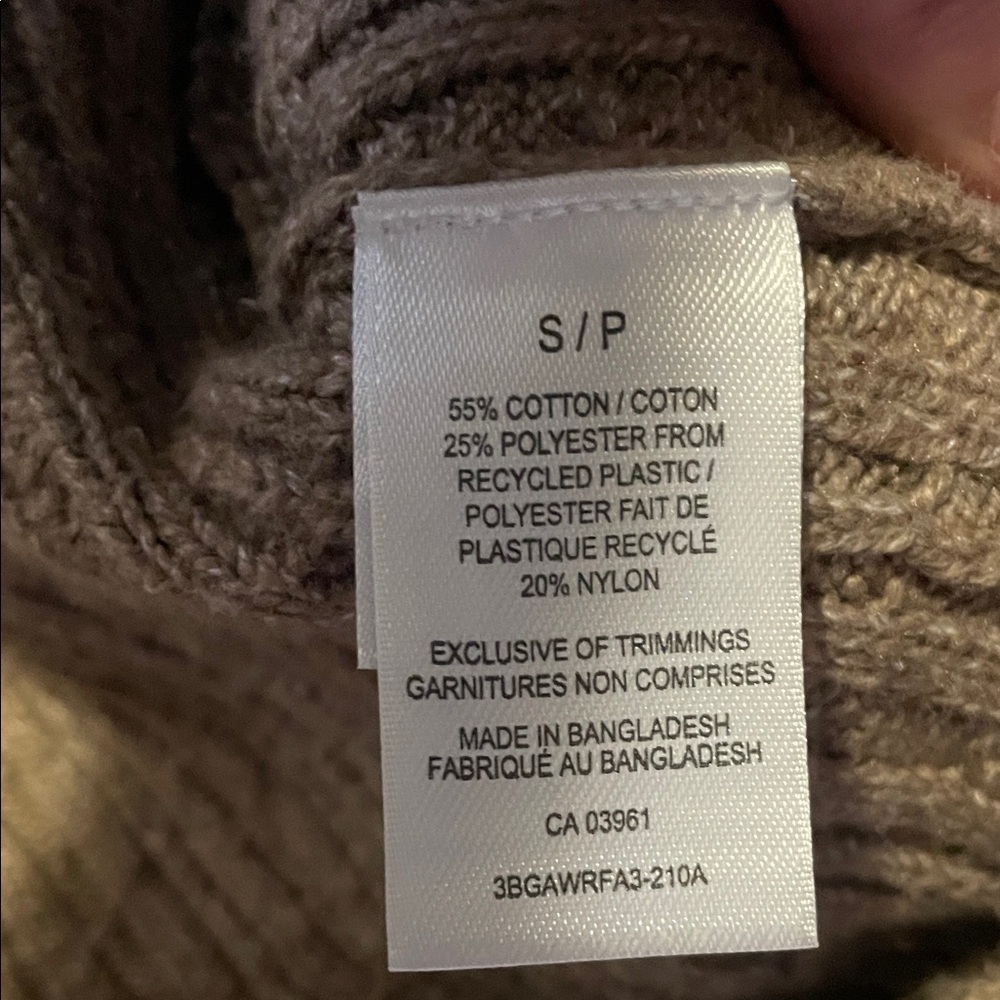 Cozy Cable Knit Sweater in Brown - Picture 7 of 7